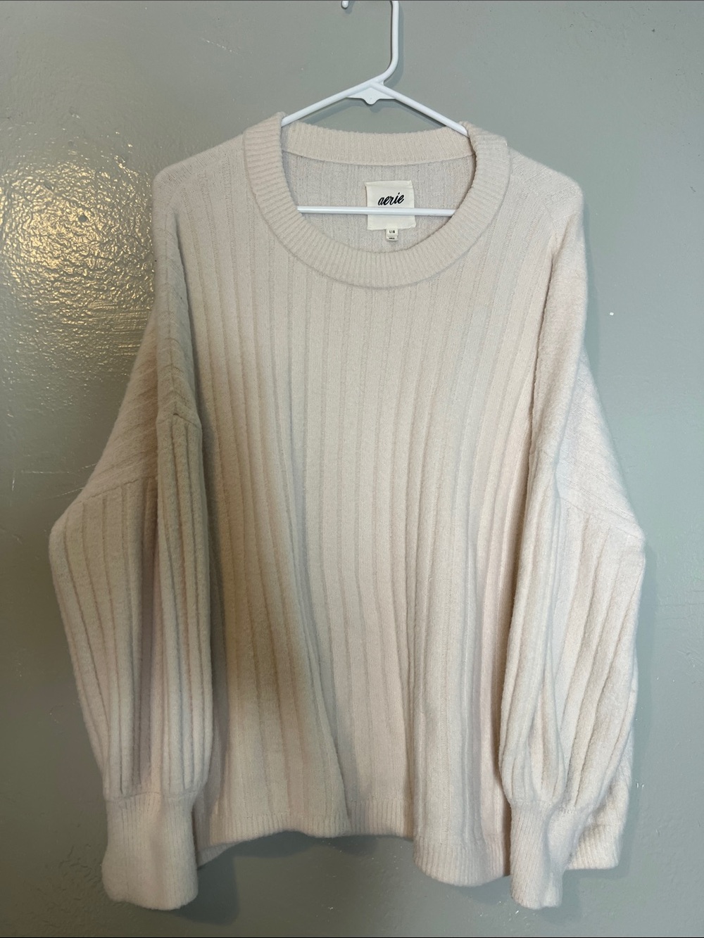 aerie Balloon-Sleeve Ribbed Crewneck Sweater in Light Cream slouchy  size L